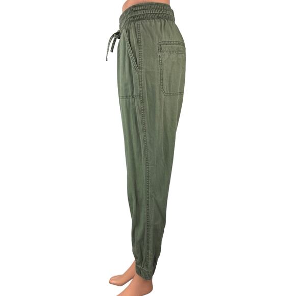 Hollister Sage Green Ultra High Rise Elastic Waist Pull On Jogger Pants Size S - Picture 2 of 5